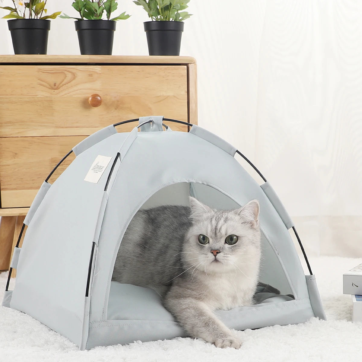 Cozy Winter Cat Tent Bed - Warm and Breathable Accessories for Your Feline Friend